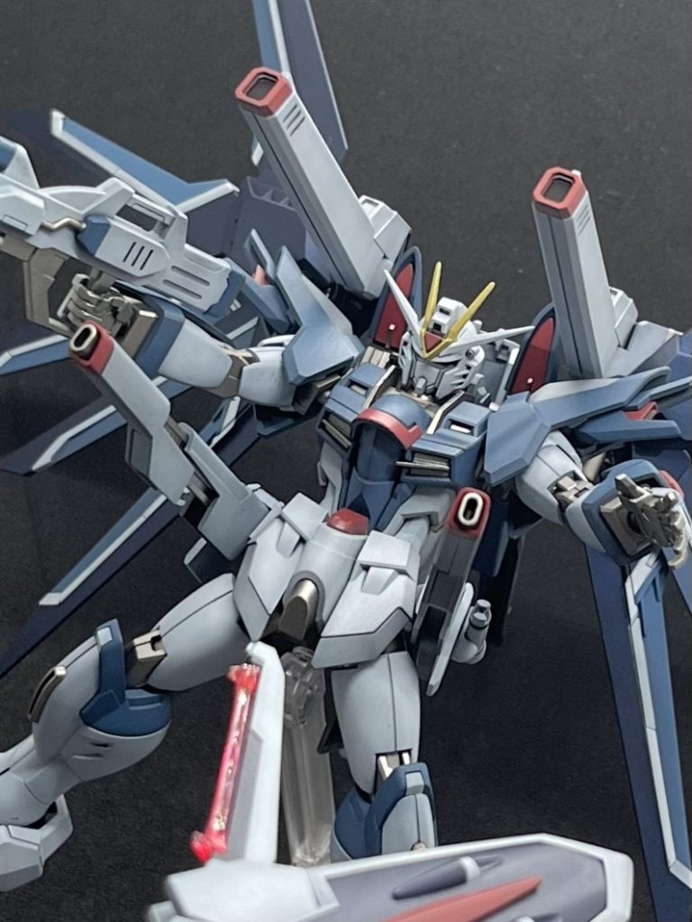 黒立ち上げで渋めなカラーに塗装しました。