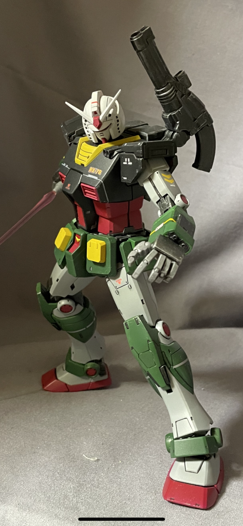 可動、スタイル、数あるRX78-2のキットの中でもグッドデザイン賞ではないでしょうか？（笑）