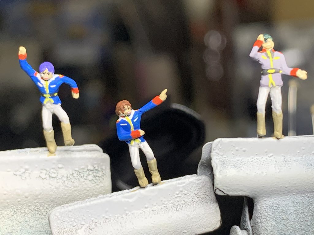 カイ、アムロ、ブライトはちょい頭大きめで造形しています。じゃないと目が描けんのよ。