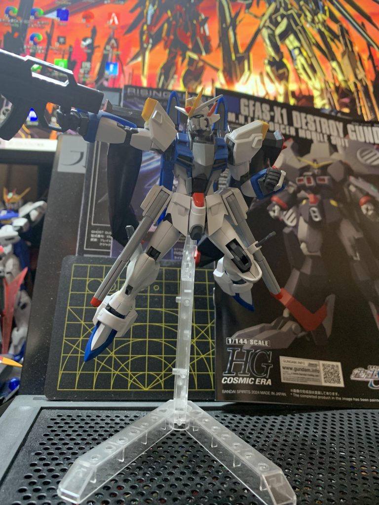 ライジングフリーダムが素体ですので、SEEDアクションシステム搭載！SEED撃ちだってらくらく！