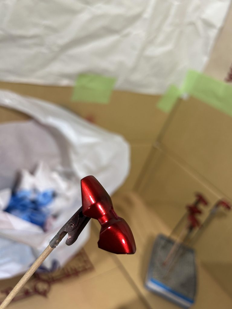 次にガイアカラーのクリアレッドで仕上げやっぱり影が弱くて少し物足りなかったです😅コンパウンドなどで表面処理などはせずこのまま