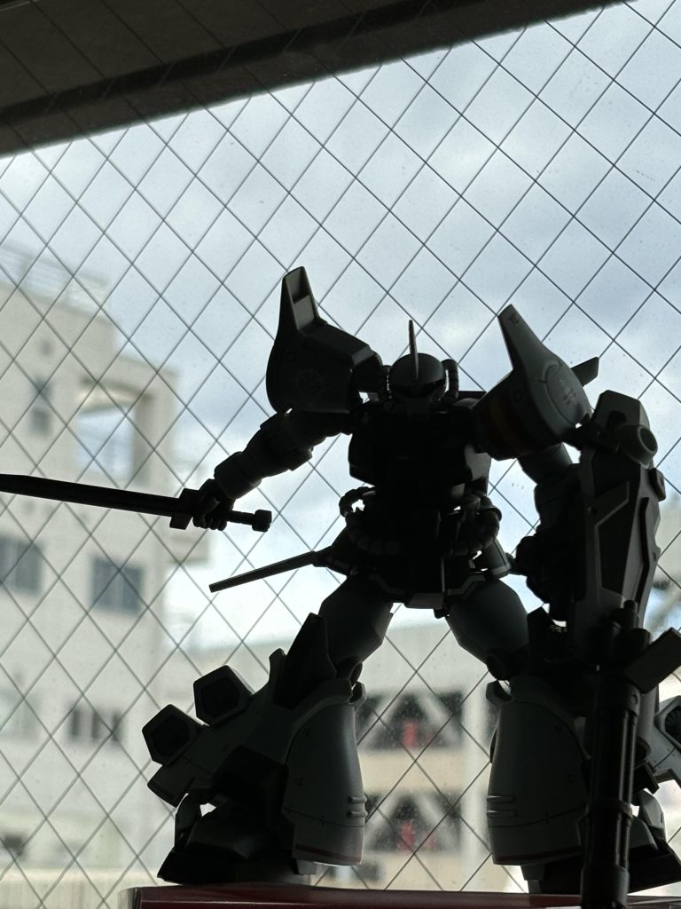 そんなストライカーの前に立ち塞がったのは！？