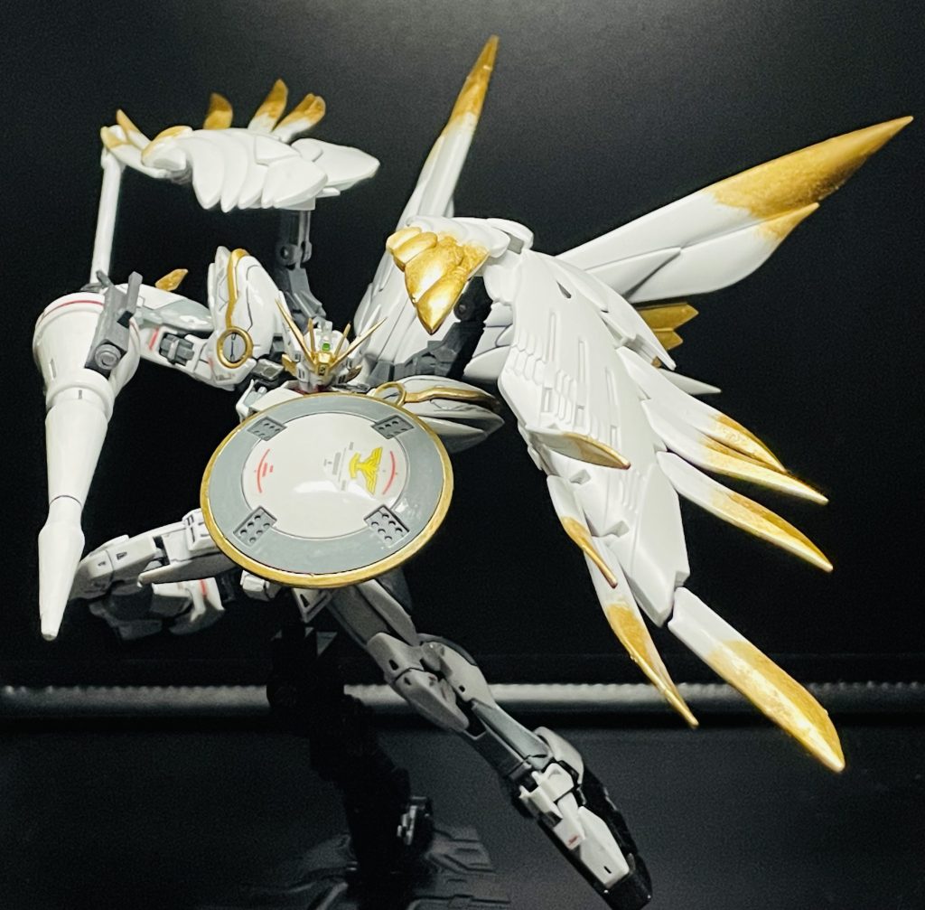 初めて投稿したミキシング作品が黒銀だったんで、狙ったわけではないけどなんとなく白金で対になってる感じがする