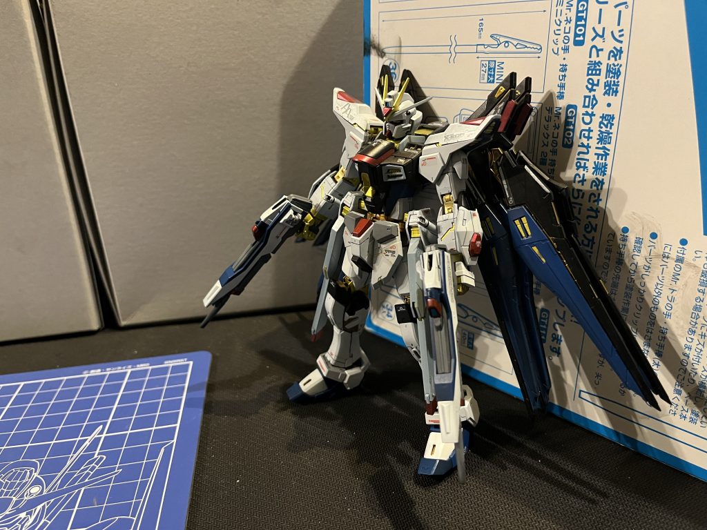 CPC設定完了。ニューラルリンケージ、イオン濃度正常。メタ運動野パラメータ更新。原子炉臨界。 パワーフロー正常。全システムオールグリーン。