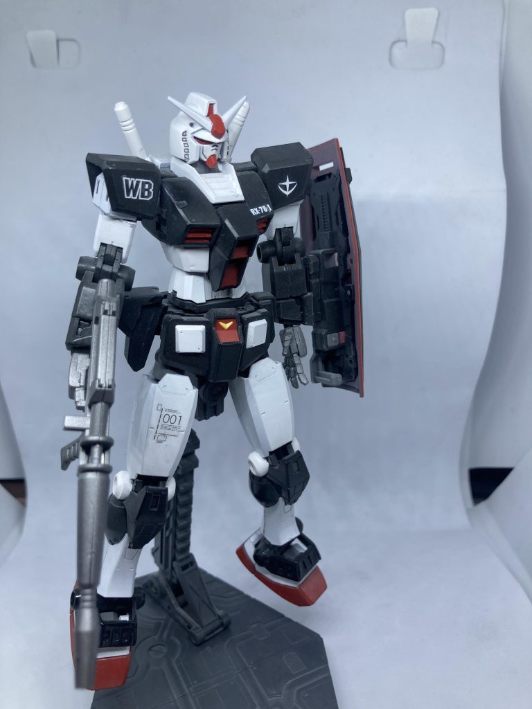 ホルスター部分はジャンクパーツの組み合わせです。