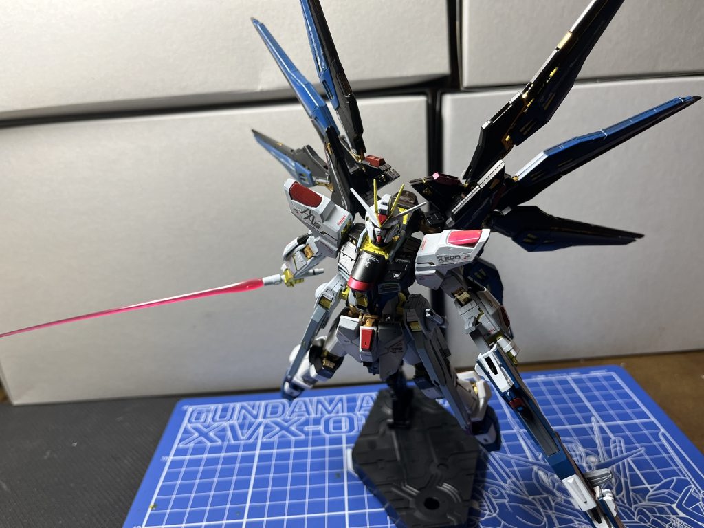 自由–5枚目/制作者：Yamada sei