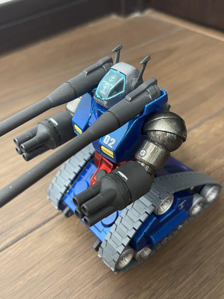 今回腕は、初の試みでスモーク塗装してみました。上手くいくか不安でしたが、中々いい感じになりました！