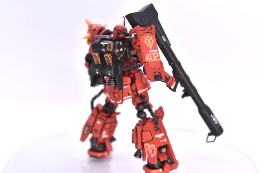 バーニアには全て内側にICソケットを仕込みました。脇下はシイタケを栽培。脚のパイプはスプリングに金属ビーズを通してます。