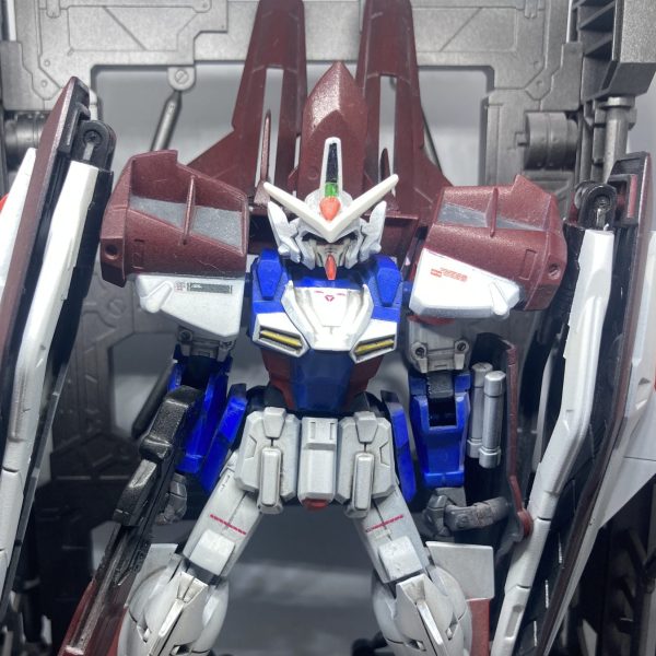 ガンダムLOブースター