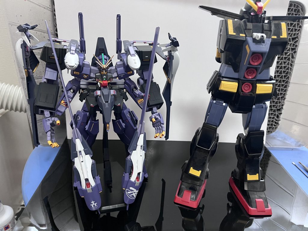 ラストサイコガンダムと大きさ比較  