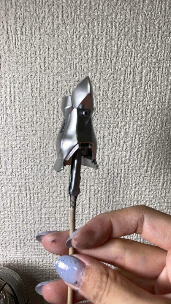 ベースのシルバーはミラークローム使ってます