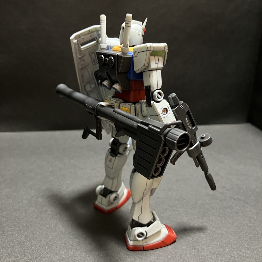 筆塗部分塗装少々。