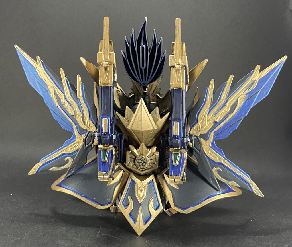 バックショットはこんな感じ！塗装剥げが怖かったので、変形はやらなかったです😄