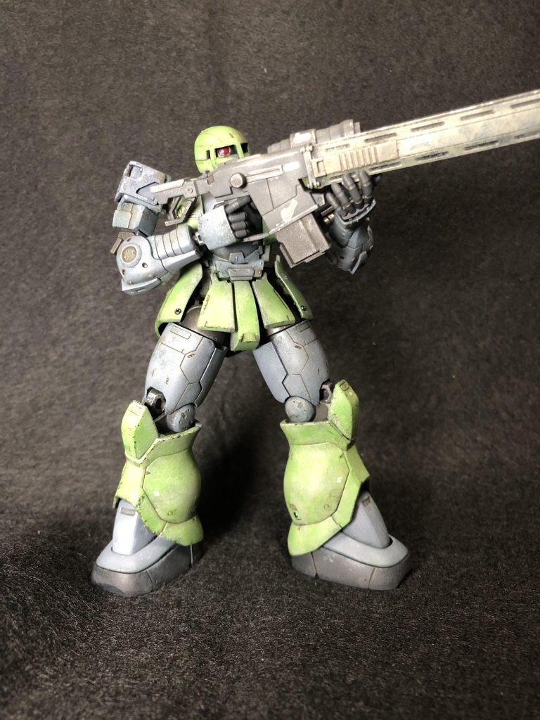 今回はブラシ塗装ではなく、久々のスポンジ塗装です♬