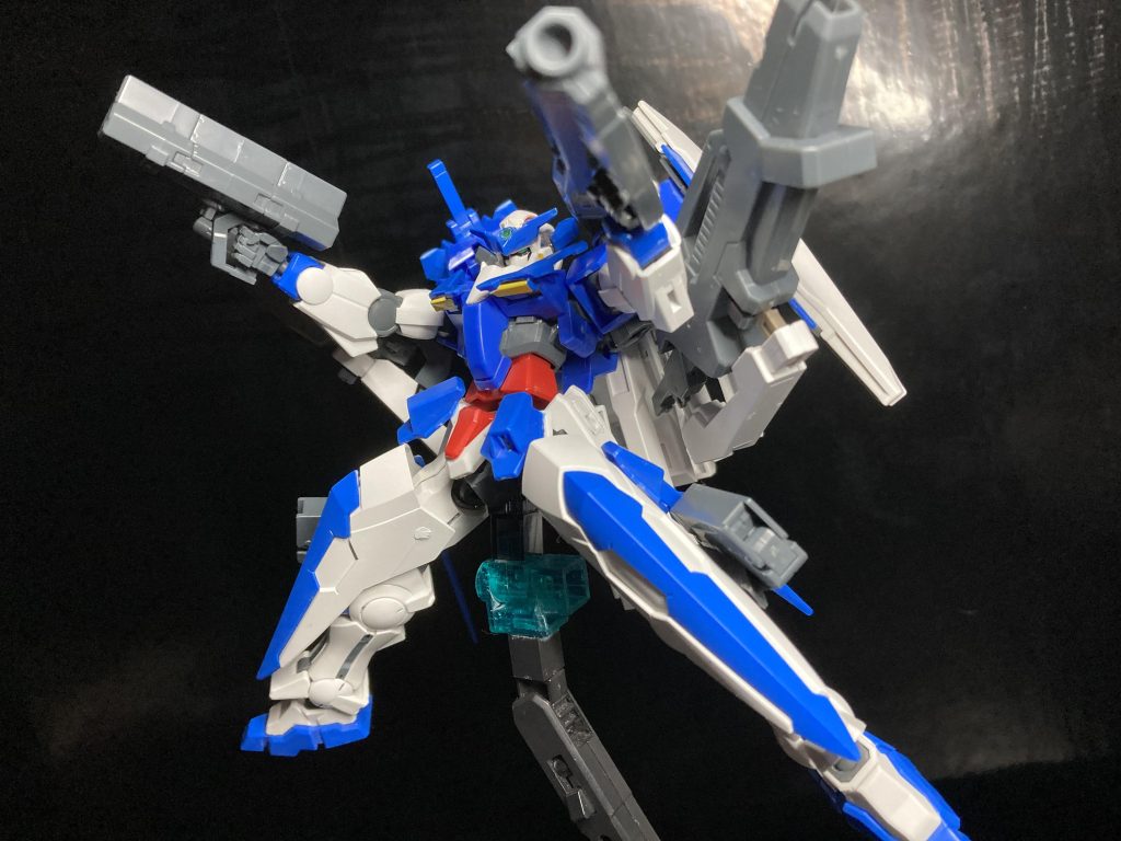 本投稿ではこのポーズの写真が八割になってます!この日最後の撮影で夜中の4時に撮ってたらしく頭が働いてないんでしょうね!