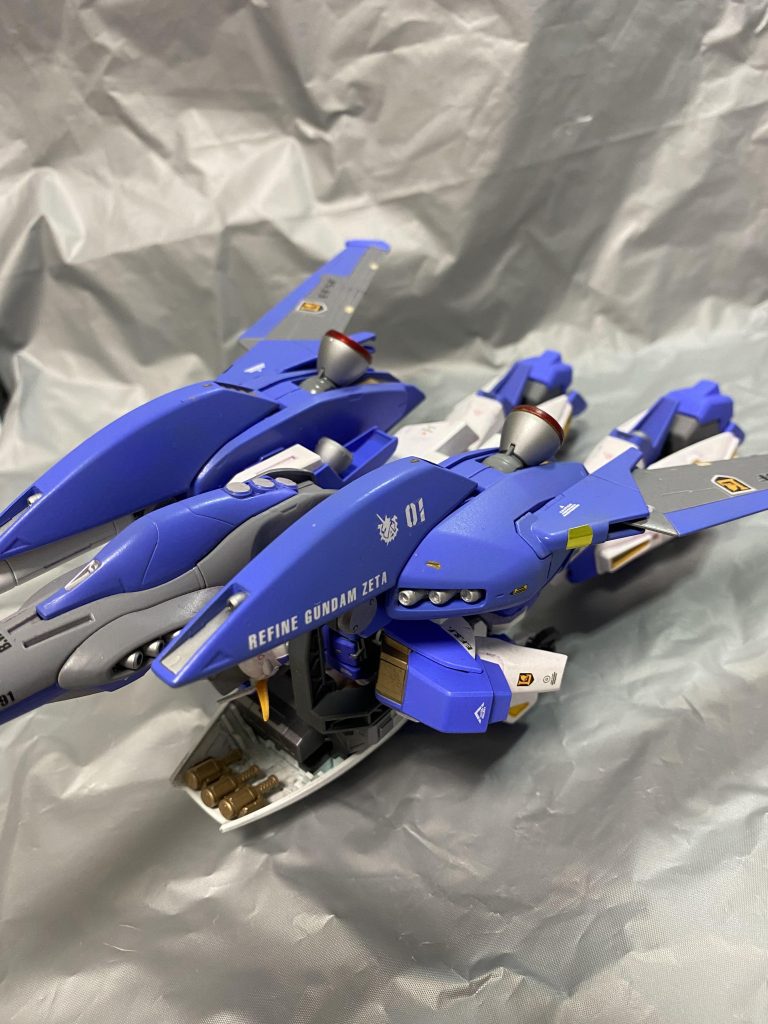 本当に合っているのか？アクションベースに取り付けるのも困難で諦めます。