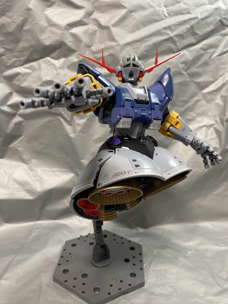 指も全部動くけど、怖くてあまりいじれません。