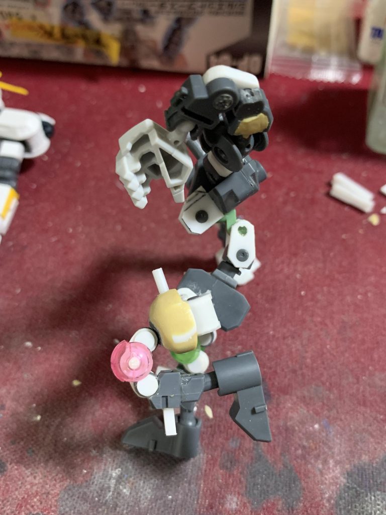 横から見るとこんな感じです。