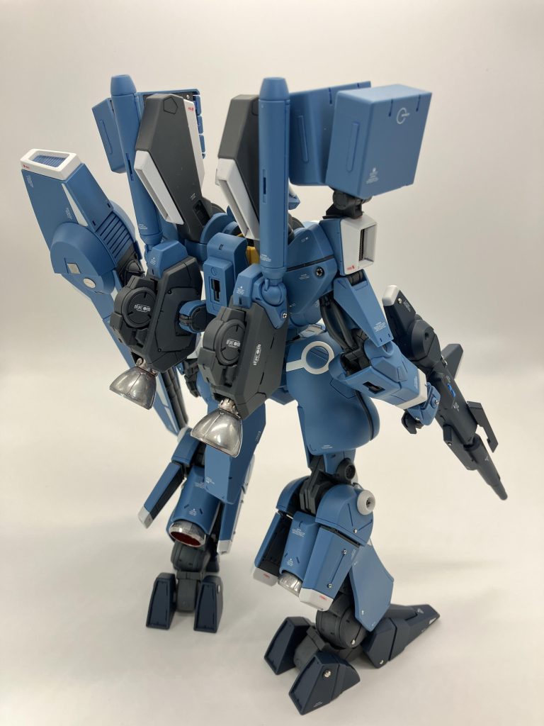 既存の丸モールドをメタルパーツで置き換える感じでマイナスモールドや一部エッチングパーツを貼り付けました🪙