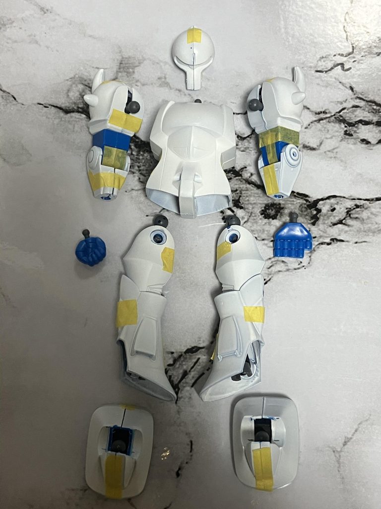 こんな感じでバラせる様にしました関節はボールデンアームアームズのポールジョイントを移植しています