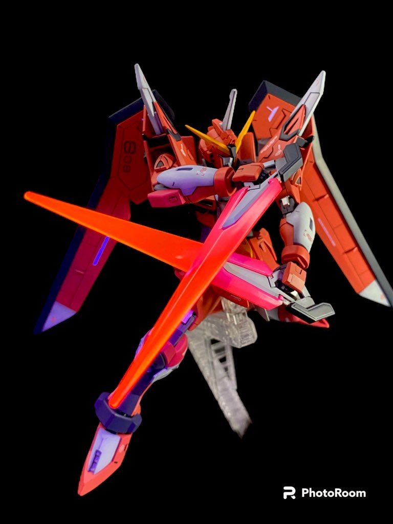 このビームソードカッコいいっすね♪