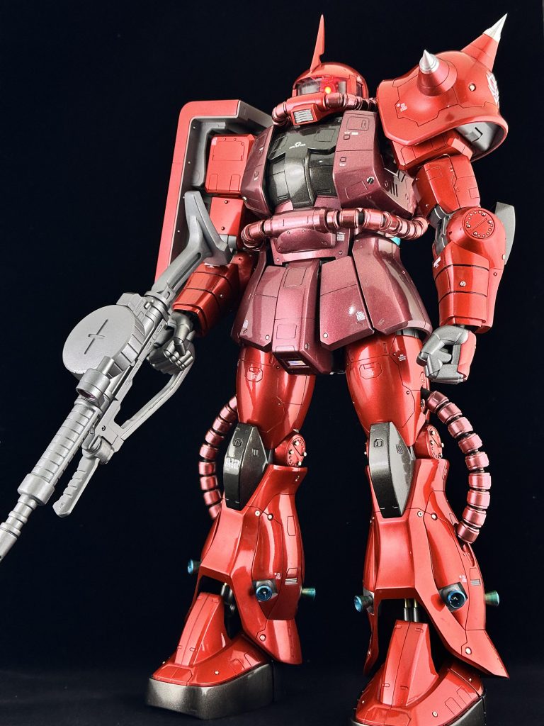 全身。依頼者様の要望でサザビーやナイチンゲールのような濃いめの赤+光沢仕上げに。フィニッシュはウレタンクリアです。