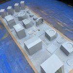 今日は有給が取れたのでサフを吹いてます。 この大きさは部屋の中でできるはずもなく[…]