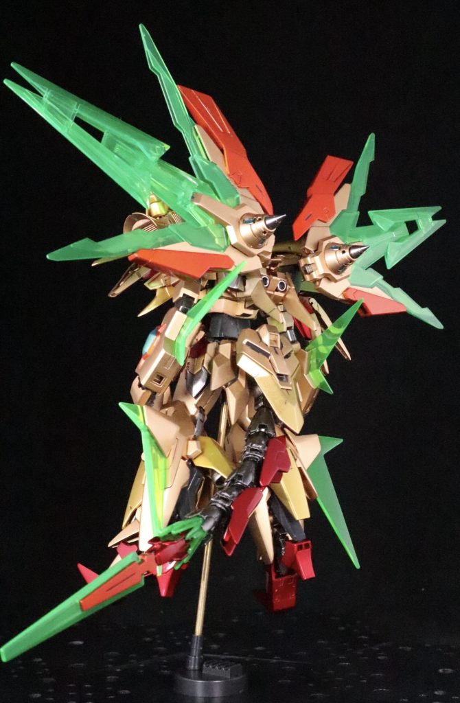 SD⇄リアルってトライが初というわけではないですが、私が見た中ではウイニングが初リアル化機体でした。ビルド系の中でも特に強く印象に残ってて、いつかやってやると思ってましたがアレンジ加えて自分なりに考えてみて勉強になりました。