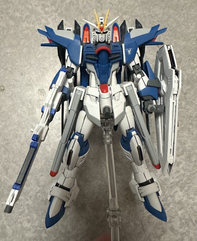 シールド持ち手制作胴と肩の隙間が気になったのでプラ板で幅増し