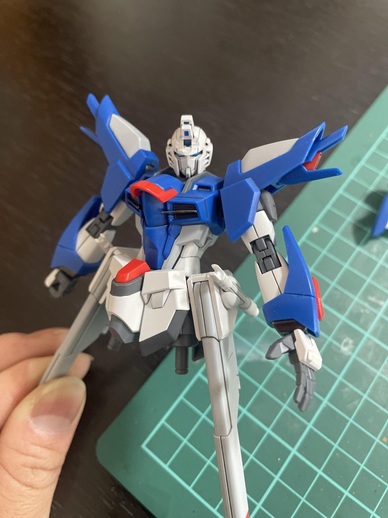 墨入れ途中だけどかっこいい腰のグレーはあえて濃い目の筆塗り