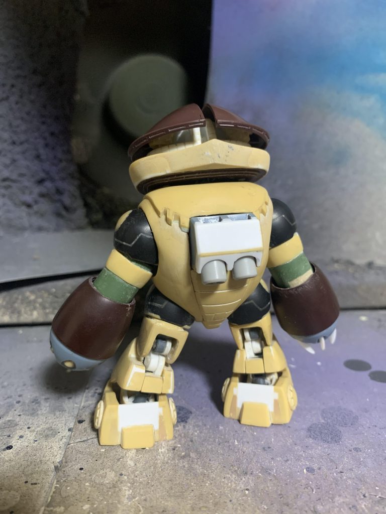 手の先端はBBアッガイだったかな〜。多分、そうだろう…