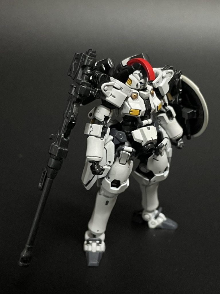 足長効果はお気に入り。長すぎとも思いますが、ヒロイックさ誇張のため、あえて長めです。