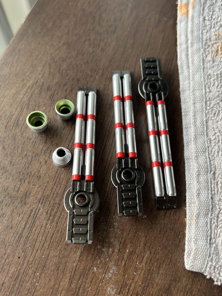 ミサイルやバーニアは色分け、マスキングがやっぱり気持ちいい✌️