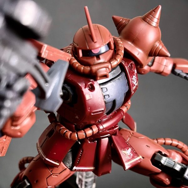 HG  THE ORIGIN シャア専用ザクⅡ