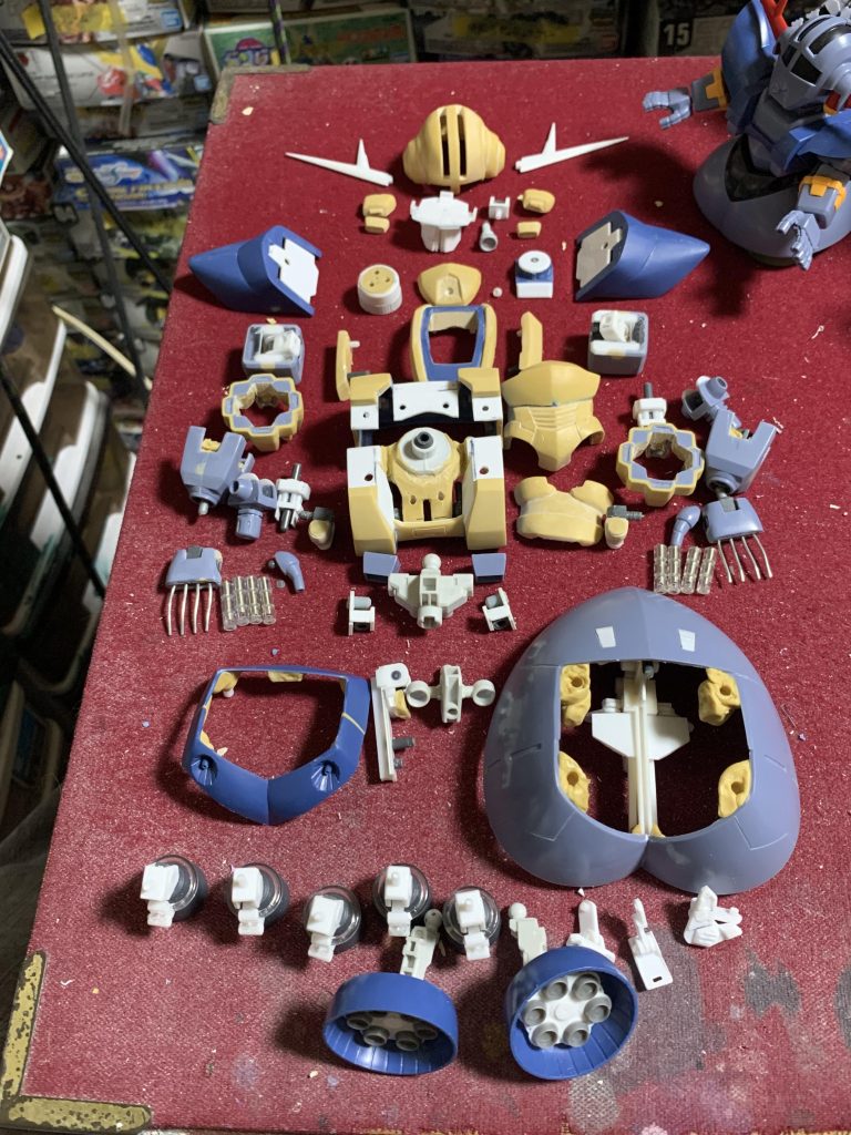 塗装前の全パーツ