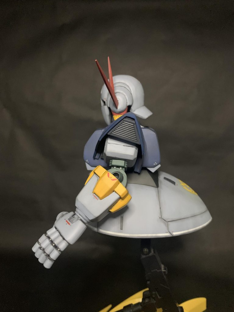 横面旧キットはホント便利。スカートみたいな形状のパーツを自作するのは超大変なので助かっております。