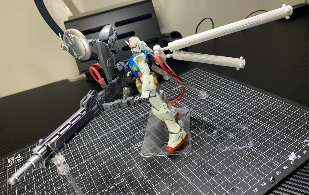 キャノンパック(遠距離型)装備