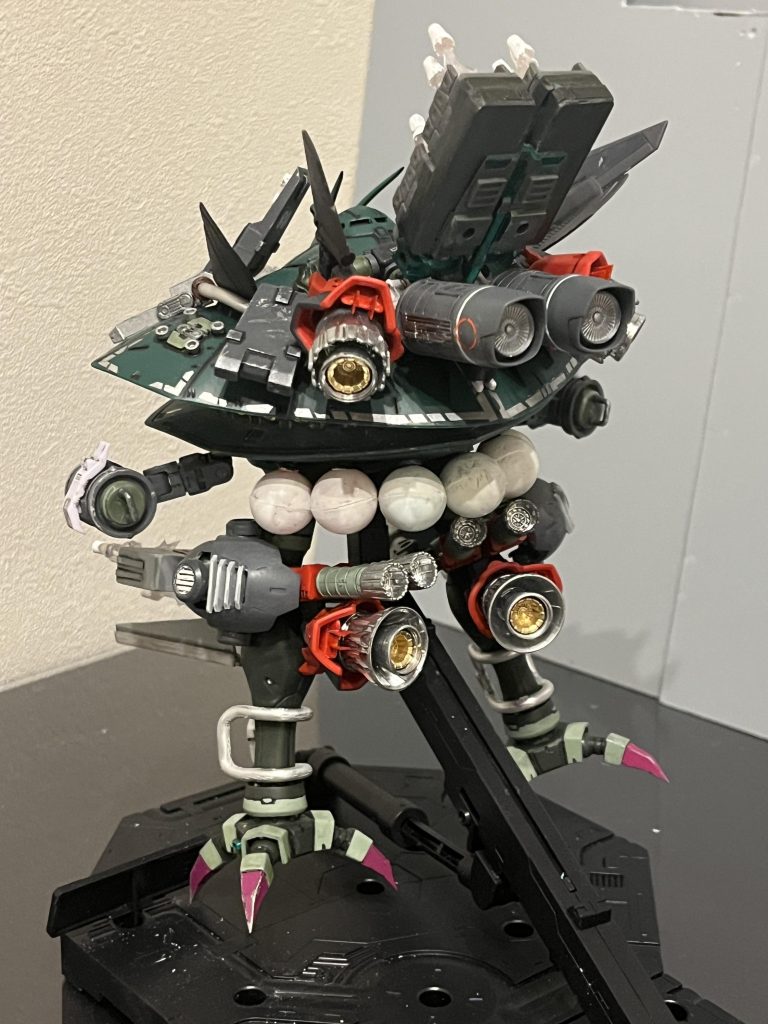 後ろから最終決戦はどかすか殴り合いになる傾向があるので、ビグザムパンチを装備したいが拳がないなー