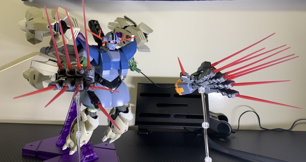 腕部有線式9連装メガ粒子砲(試作型5連装粒子砲よりフィードバック)