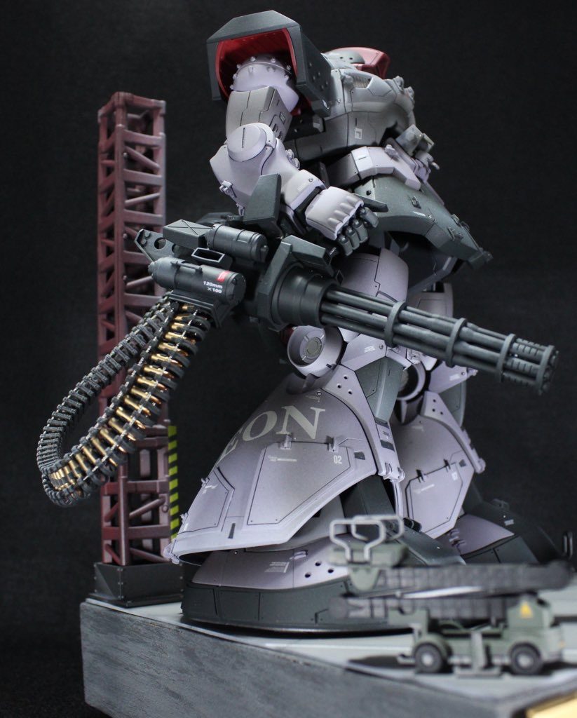 武装についてです先日友人に誘われワンフェスに行ってきたんです。知り合いのフォロワーさんもいるしご挨拶しようくらいの軽い気持ちで。そしたら見つけちゃったんですよね。「たいすけガトリング」プラモのディテールアップパーツとしては少しお高めなんですが、満足度は値段の数倍はありましたね、これ。ベルトリンクとか薬莢とかを一つづつ頑張らないといけないのが修行でしたがこれはまた購入したい逸品でした。どうやら夏のワンフェスも申請通ったみたいなのでご興味ある方はぜひ!