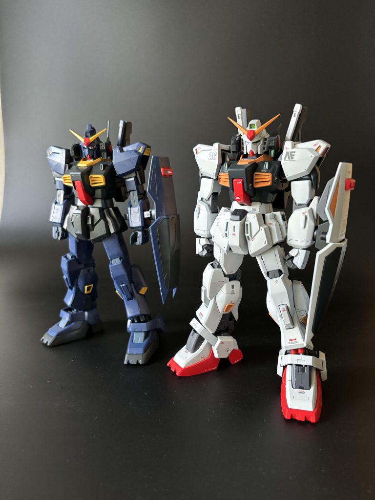 ver2.0との比較脚のラインは1.0が好み