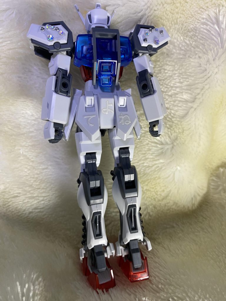 後ろ側です。少し寂しい感じがするので、デコを増やせばよかったかなと反省です。