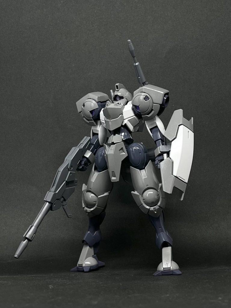 デカール貼りと墨入れ前