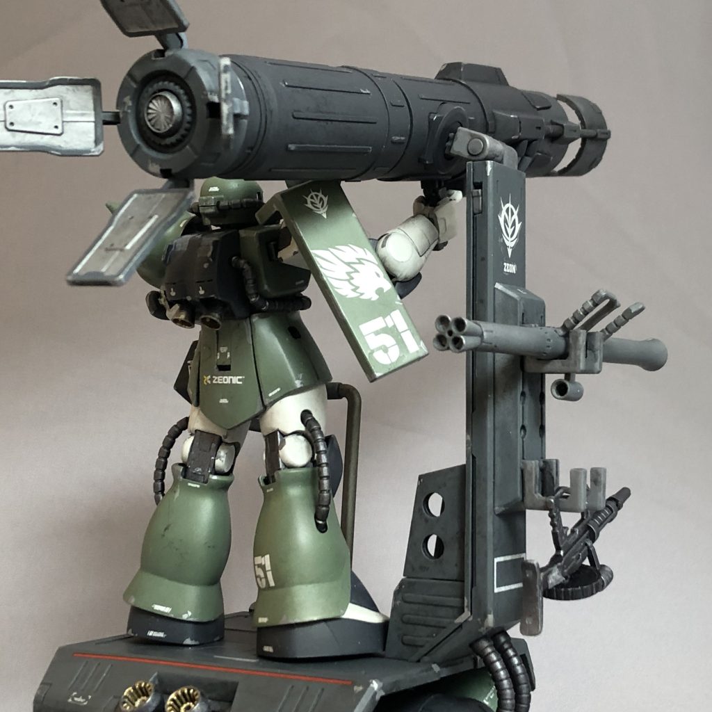 シールドにはライオンをパーソナルマーク的にアレンジしました。