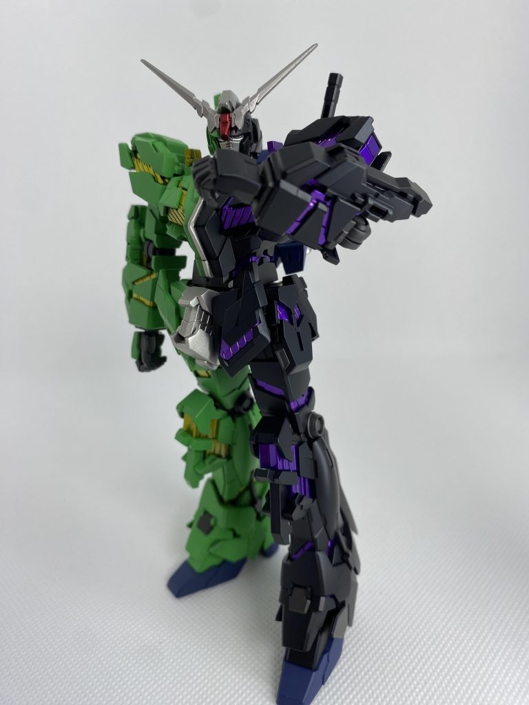 ユニコーンガンダムW–2枚目/制作者：mt.kuro