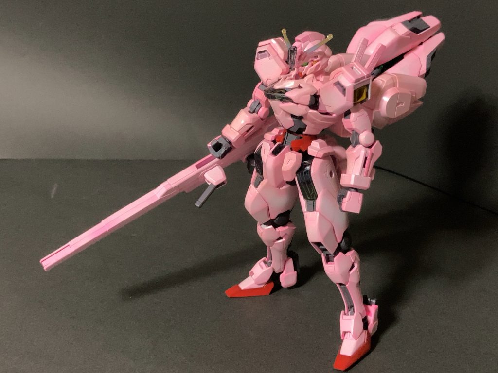ガンダムキャリバーン桜色–2枚目/制作者：@jiyu_nitsukuruきあい模型