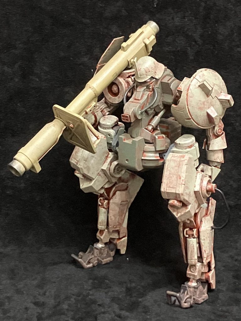 人型機動兵器MS-06 (オレ版ザク)–4枚目/制作者：butakinoko