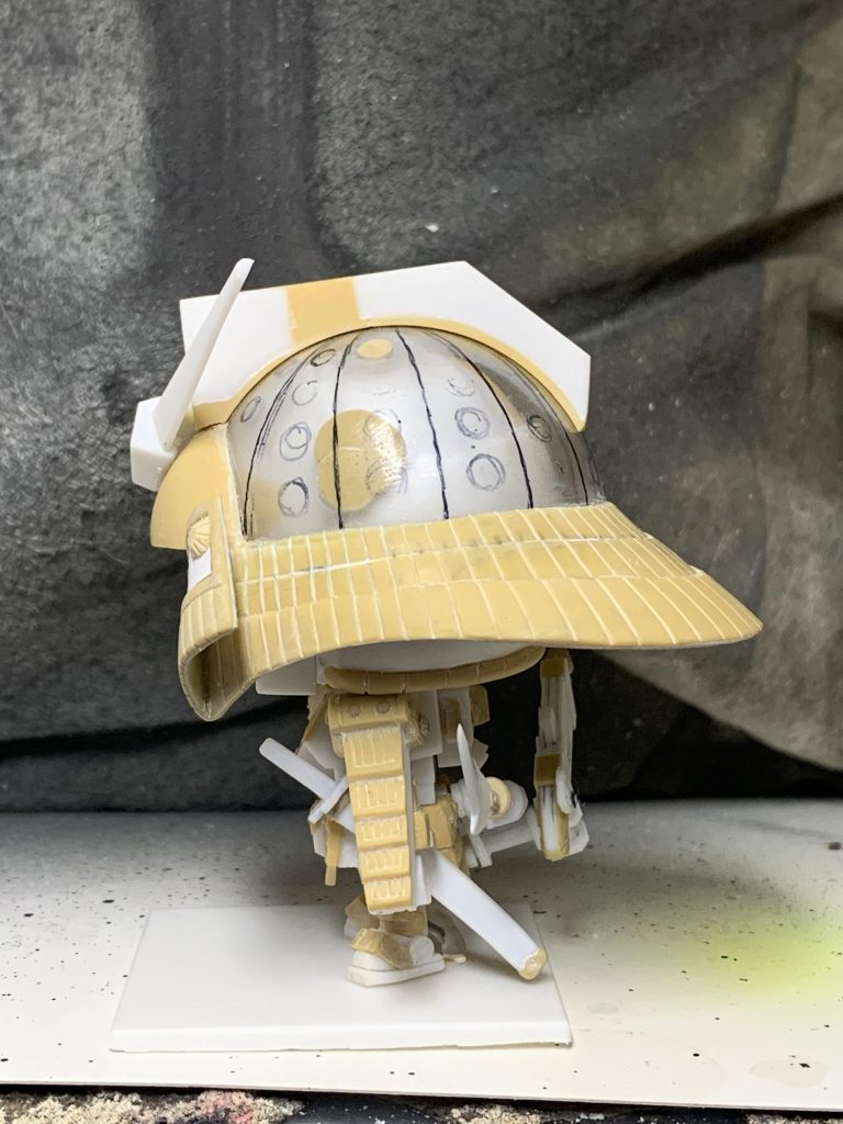 そこにパテ盛り