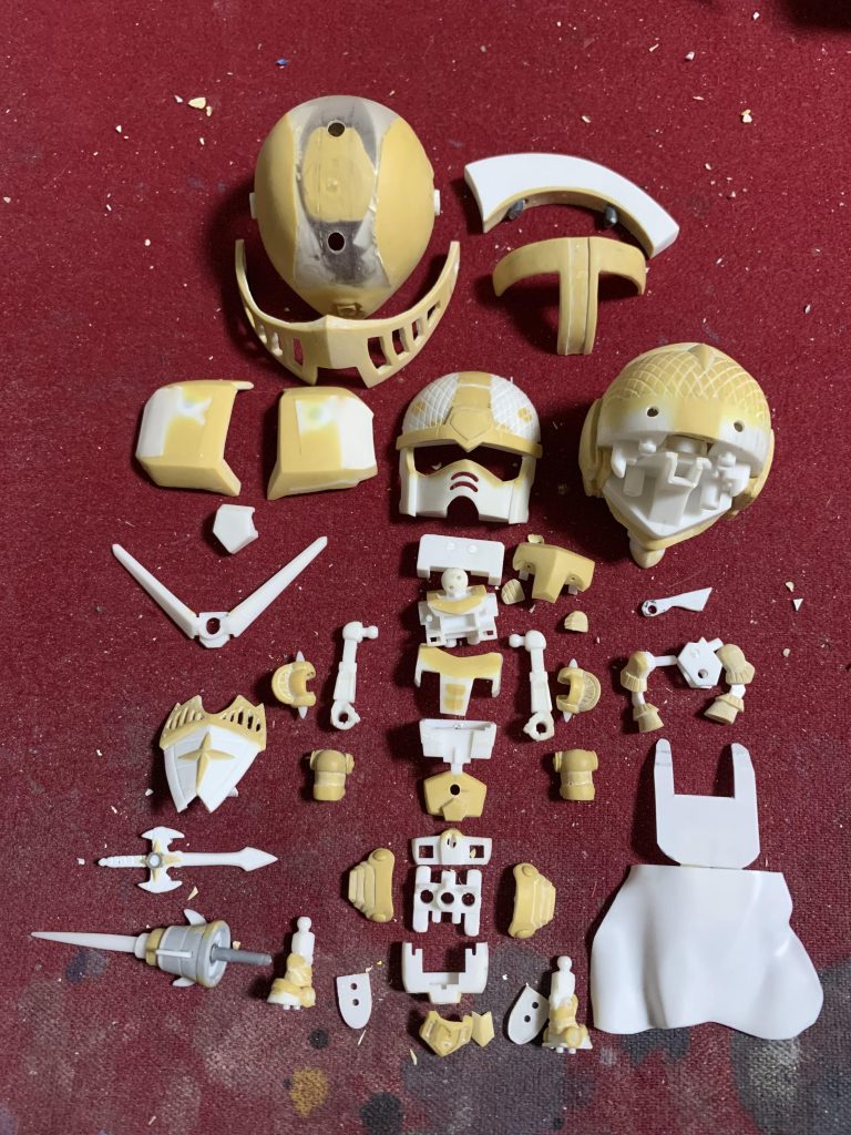 パーツ全図全体的に武者ガンプラくんよりややこしかったな〜という感想です(笑)