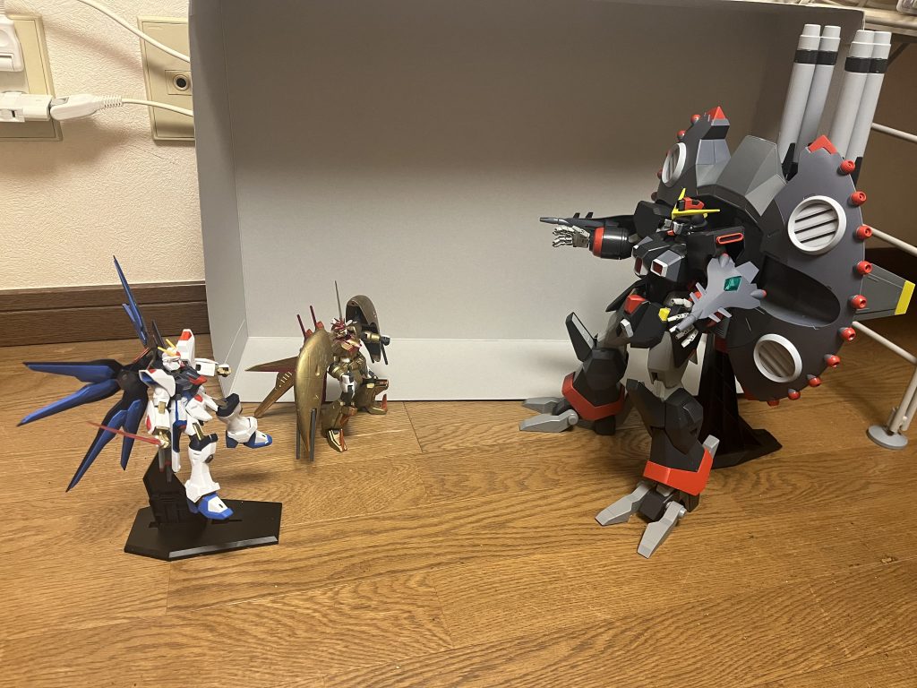 オリジナル版でのストーリーについてオリジナル設定はスパロボLにかなり近いもので、ステラの戦死こそ変わらないが、シン(IF版)の成長もあって、キラに対してはある程度の恩義を感じつつも、お互いに「強敵として討つ覚悟を示し合う」という形に収まっている。ステラの捕虜設定、それによるシンの逮捕、エンジェルダウン作戦が無くなった。ベルリン戦(リベンジャーズVSブルーコスモスVSアークエンジェル)シンは黄泉冥王で、キラはストライクフリーダムで出撃していた。この戦闘では、ステラはデストロイガンダムに搭乗し、無差別攻撃を命じられていたが、キラが介入して阻止、シンも途中参戦する。